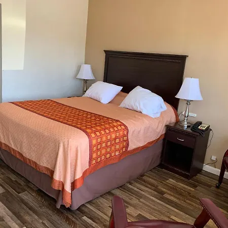 Redwood Inn-3